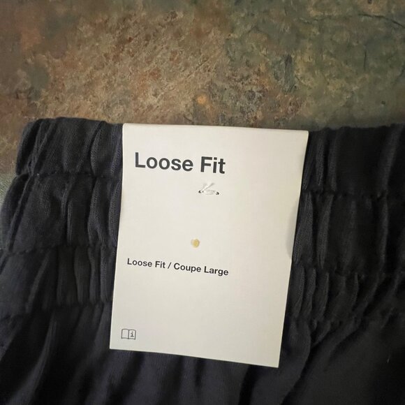 Nike Kids Training Shorts Small - Picture 7 of 8